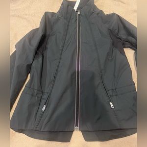 Lululemon winter breaker